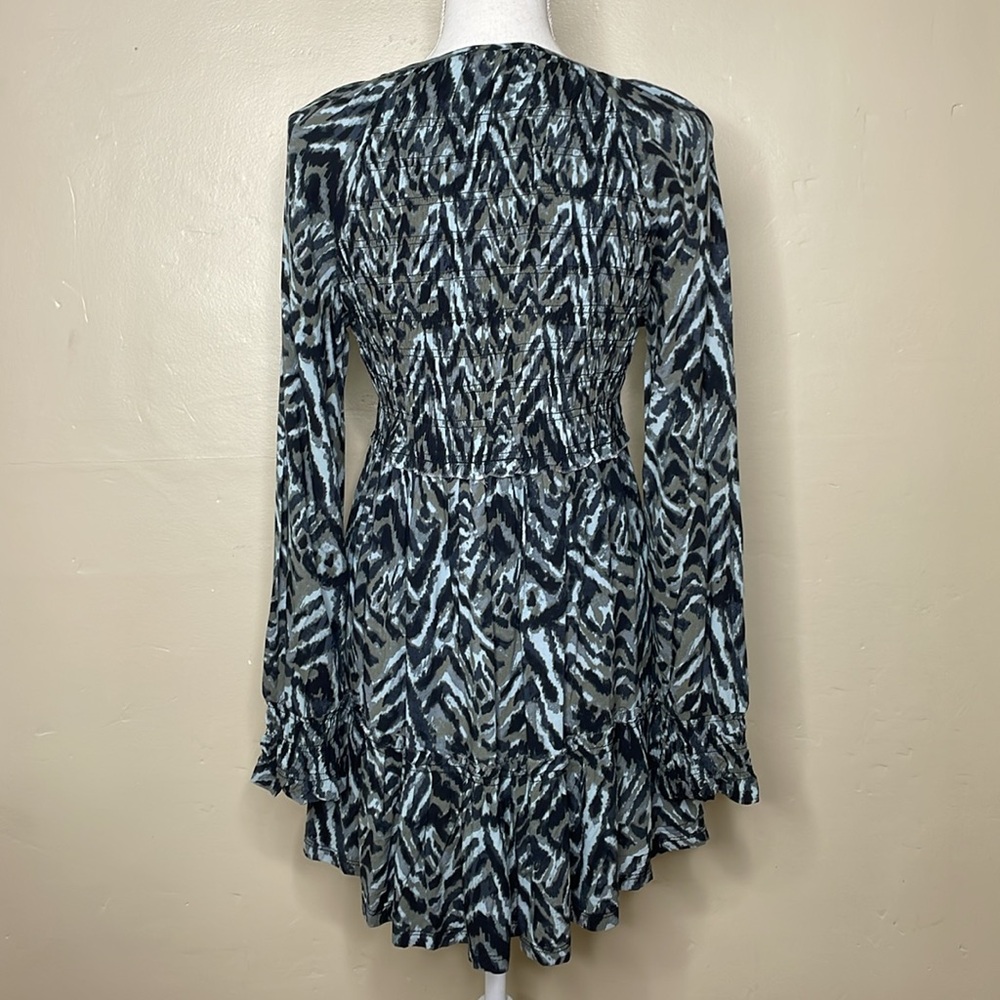 BEACHLUNCHLOUNGE Mini Dress Blue & Olive Smocking Empire Waist Ruffle Boho XS - Picture 3 of 12